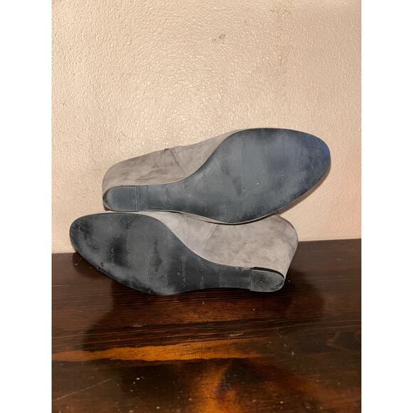 Via Spiga Preppy Office Taupe Gray Solid Suede Hidden Wedge Ankle Booties - Picture 6 of 6